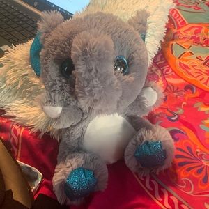 Elephant stuffy